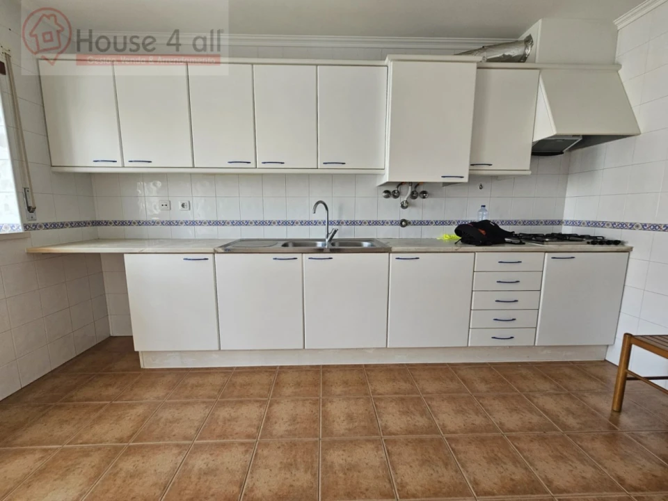 Apartamento T3 para Venda em Caldas da Rainha - Santo Onofre e Serra do Bouro Foto 8