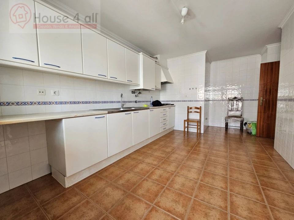 Apartamento T3 para Venda em Caldas da Rainha - Santo Onofre e Serra do Bouro Foto 9