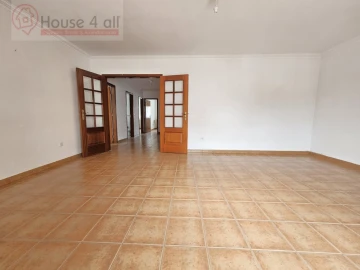 Apartamento T3 para Venda em Caldas da Rainha - Santo Onofre e Serra do Bouro
