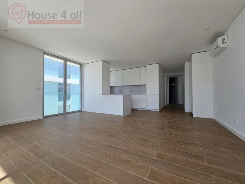 Apartamento T2 para Venda em São Martinho do Porto Foto 4
