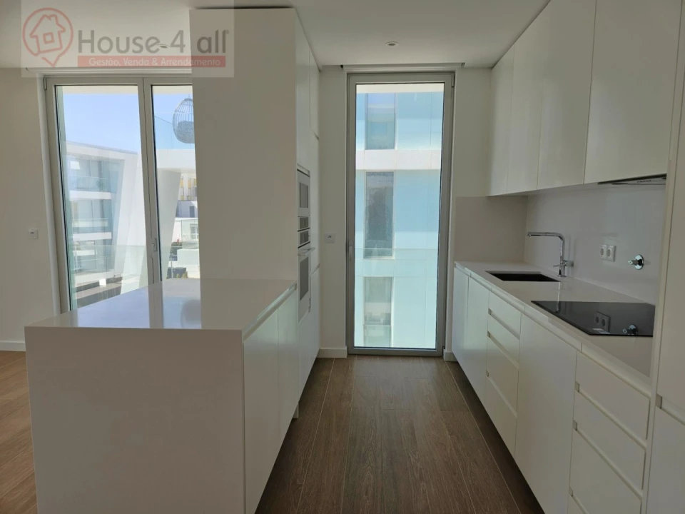 Apartamento T2 para Venda em São Martinho do Porto Foto 5