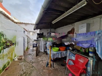 Prédio para Venda em Alvor
