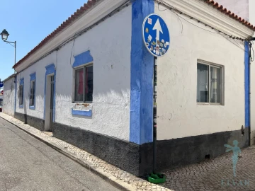 Prédio para Venda em Alvor