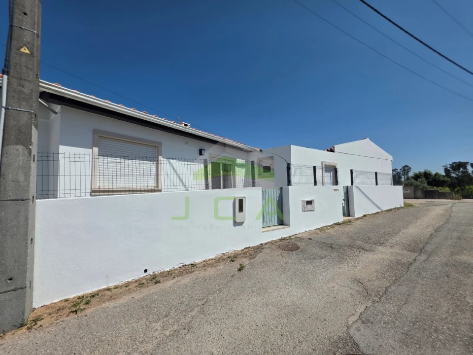 Moradia T2 para Venda em Santa Catarina da Serra e Chainça Foto 13