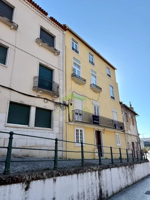 Apartamento T6 para Venda em Leiria, Pousos, Barreira e Cortes