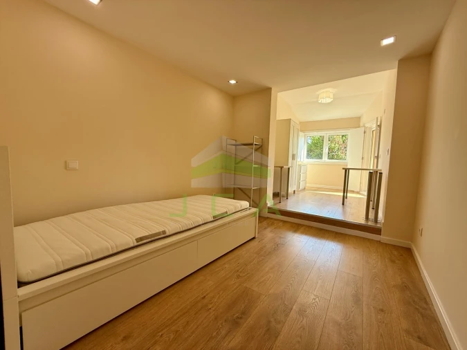 Apartamento T6 para Venda em Leiria, Pousos, Barreira e Cortes Foto 20
