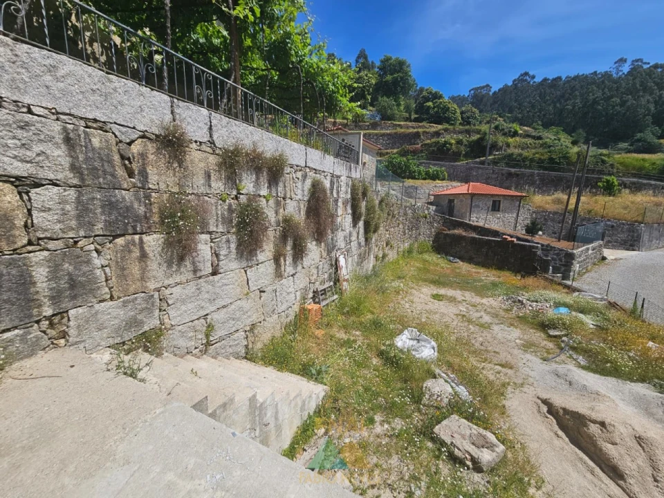 Moradia T1 para Venda em Labrujó, Rendufe e Vilar do Monte Foto 9