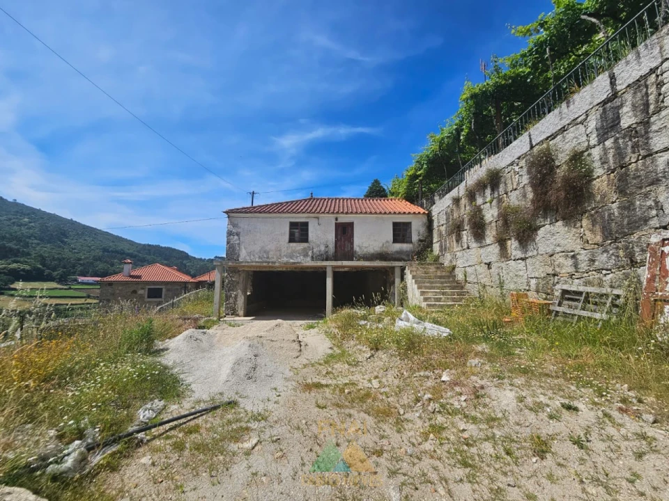 Moradia T1 para Venda em Labrujó, Rendufe e Vilar do Monte Foto 3