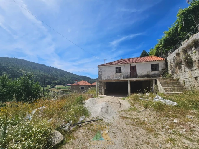 Moradia T1 para Venda em Labrujó, Rendufe e Vilar do Monte Foto 6