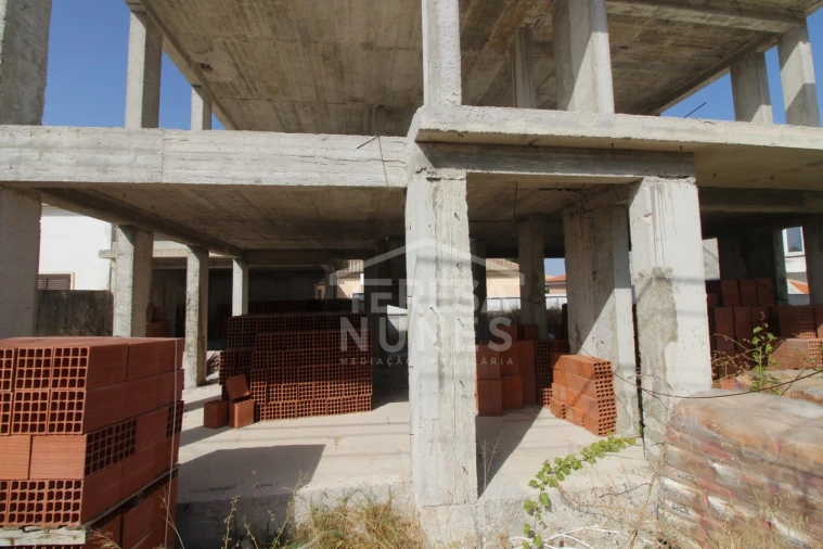 Moradia T3 para Venda em Azeitão (São Lourenço e São Simão) Foto 2