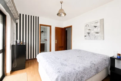 Apartamento T3 para Venda em Rio de Mouro