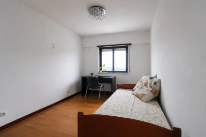 Apartamento T3 para Venda em Rio de Mouro