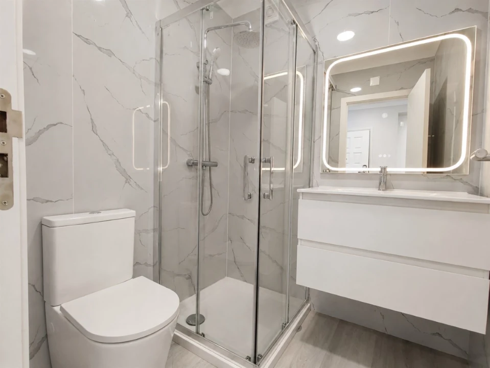Apartamento T4 para Venda em Amora Foto 5