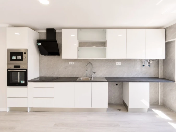 Apartamento T4 para Venda em Amora Foto 4