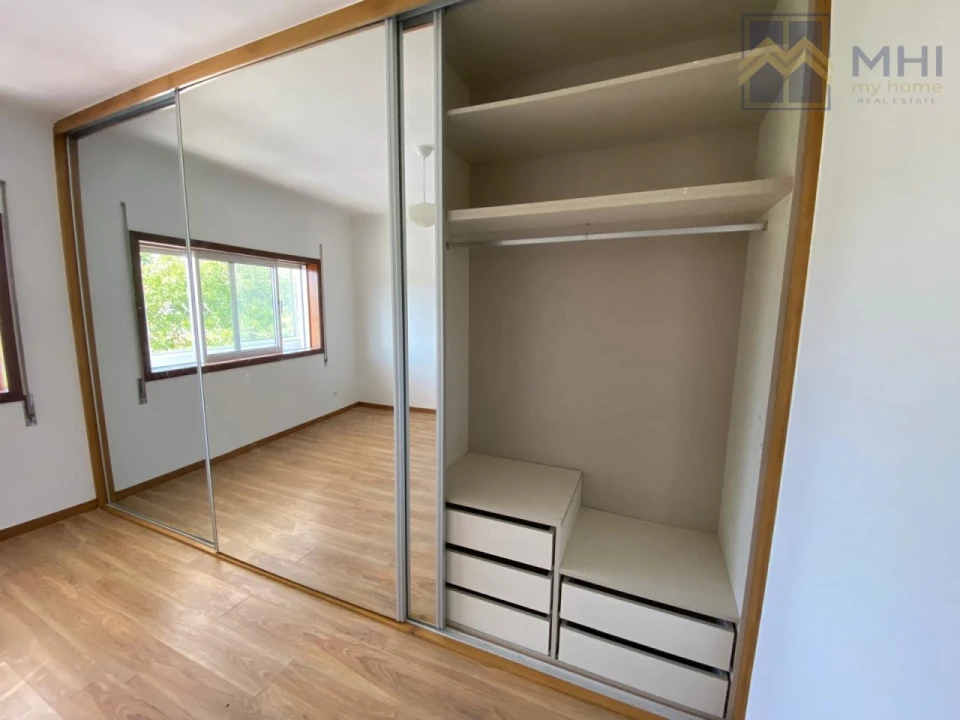 Apartamento T2 para Venda em Gulpilhares e Valadares Foto 17