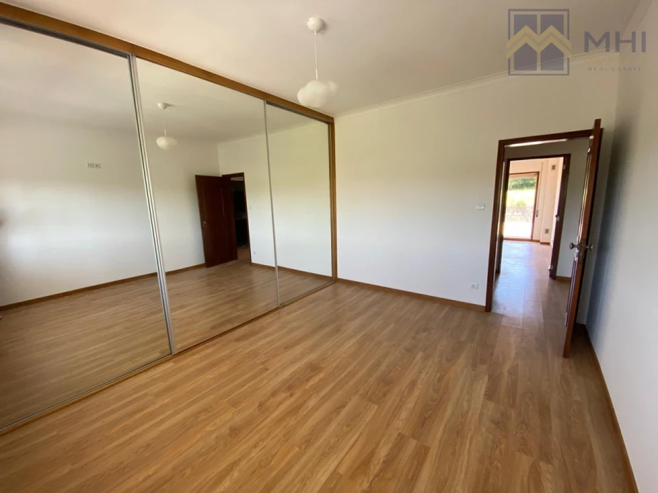 Apartamento T2 para Venda em Gulpilhares e Valadares Foto 13