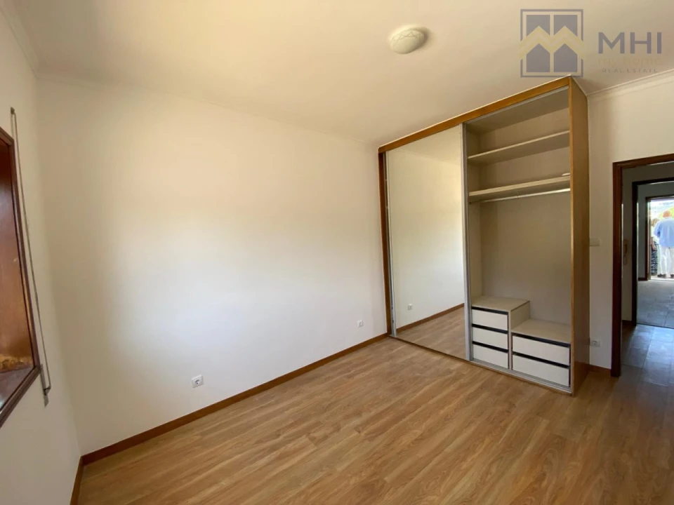 Apartamento T2 para Venda em Gulpilhares e Valadares Foto 15