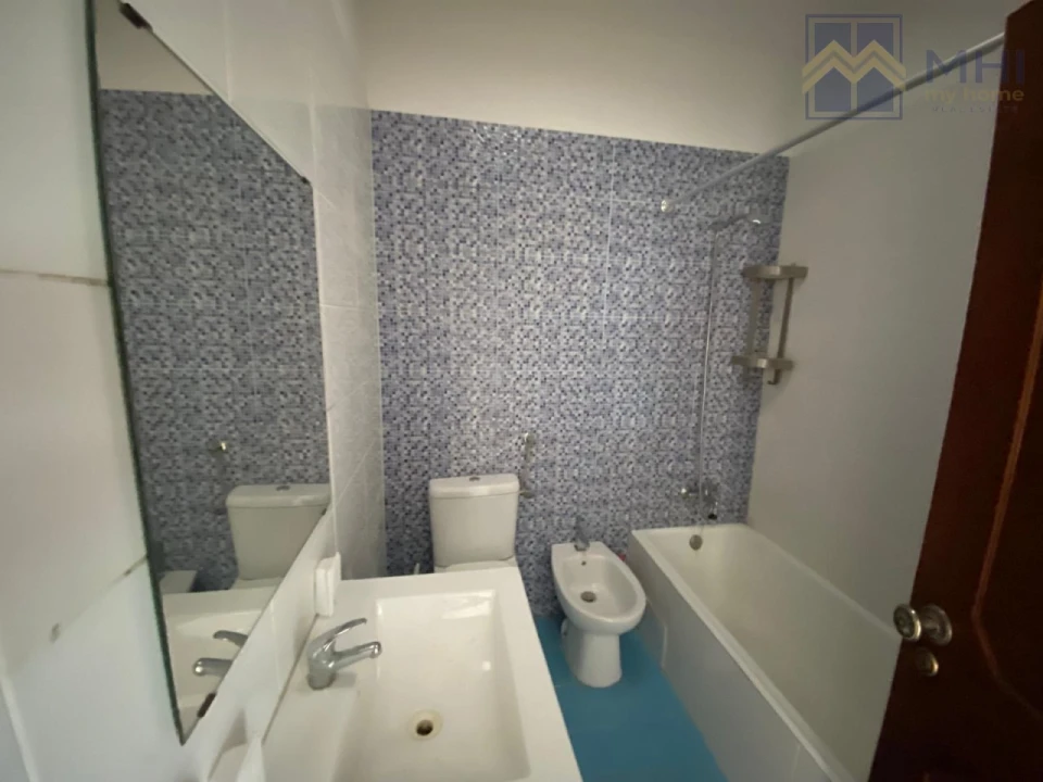 Apartamento T2 para Venda em Gulpilhares e Valadares Foto 19