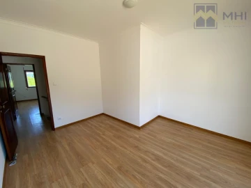 Apartamento T2 para Venda em Gulpilhares e Valadares