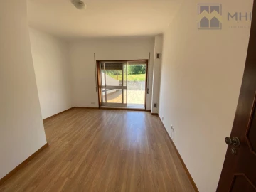 Apartamento T2 para Venda em Gulpilhares e Valadares