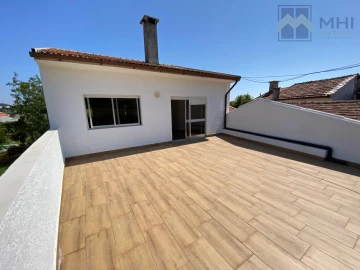 Apartamento T2 para Venda em Gulpilhares e Valadares