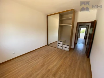 Apartamento T2 para Venda em Gulpilhares e Valadares