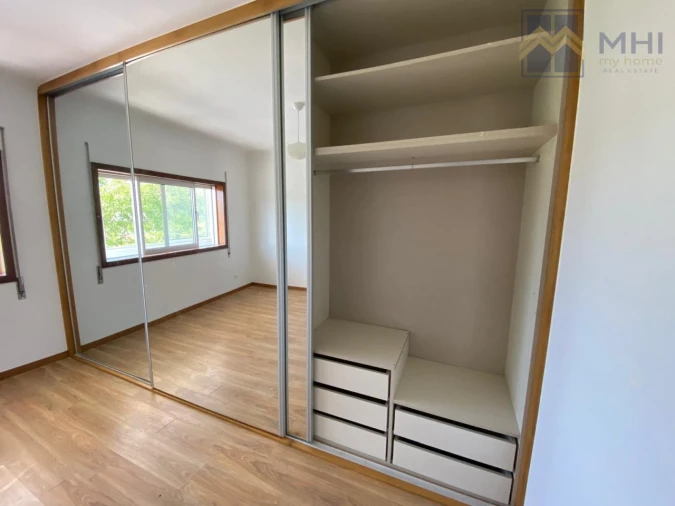 Apartamento T2 para Venda em Gulpilhares e Valadares Foto 17