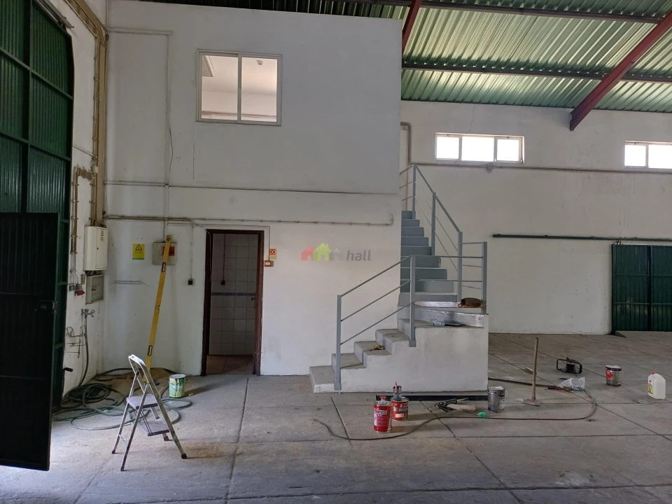 Armazém para Arrendamento em Évora (São Mamede, Sé, São Pedro e Santo Antão) Foto 2