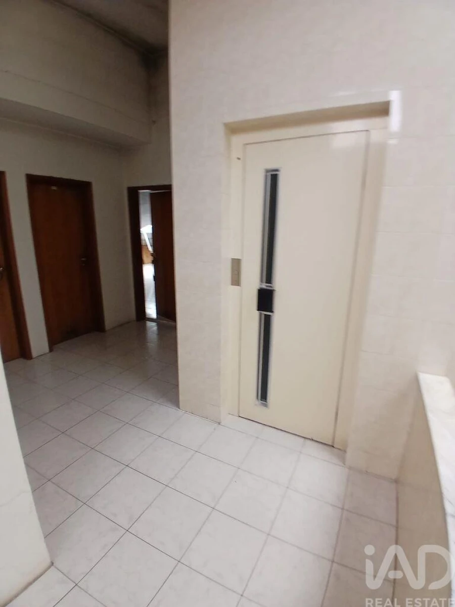 Apartamento T2 para Venda em Esmoriz Foto 17