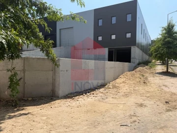 Armazém para Venda em Gême