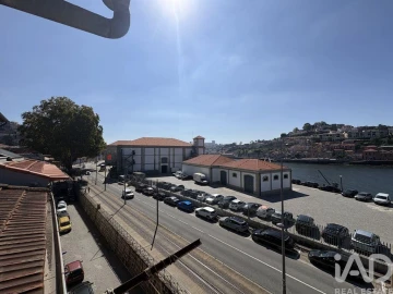 Prédio para Venda em Cedofeita, Santo Ildefonso, Sé, Miragaia, São Nicolau e Vitória
