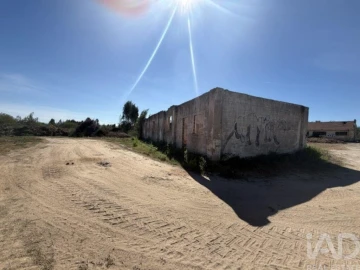Armazém para Venda em Canas de Santa Maria