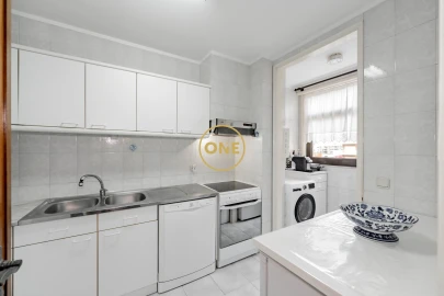 Apartamento T1 para Venda em Póvoa de Varzim, Beiriz e Argivai