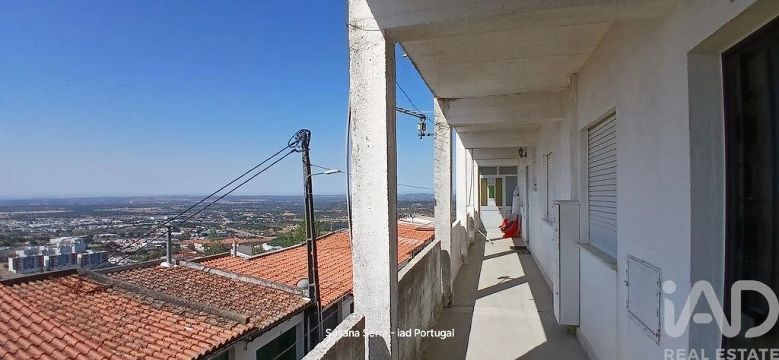 Apartamento T4 para Venda em Ribeira de Nisa e Carreiras Foto 1