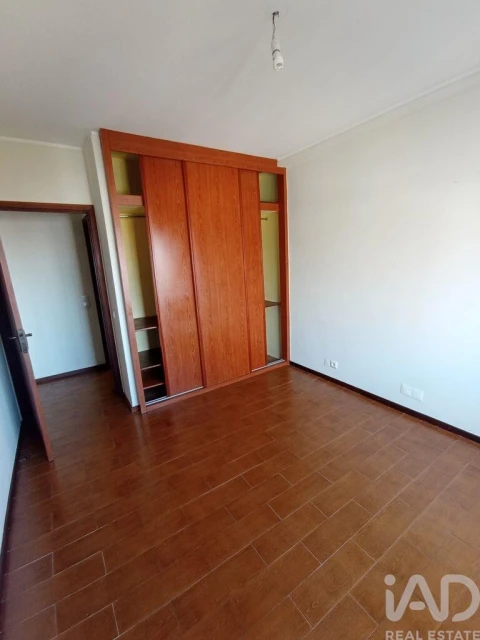 Apartamento T2 para Venda em Mafamude e Vilar do Paraíso