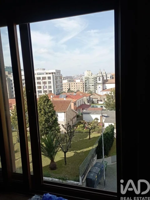 Apartamento T2 para Venda em Mafamude e Vilar do Paraíso