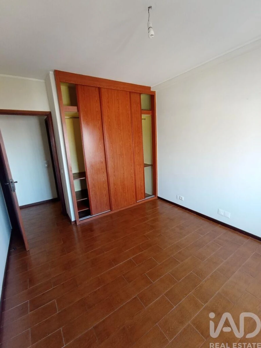 Apartamento T2 para Venda em Mafamude e Vilar do Paraíso Foto 10
