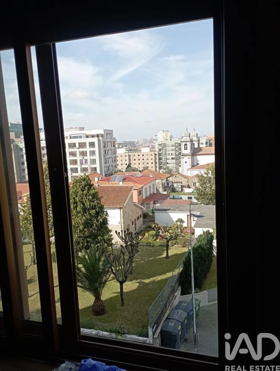 Apartamento T2 para Venda em Mafamude e Vilar do Paraíso Foto 8