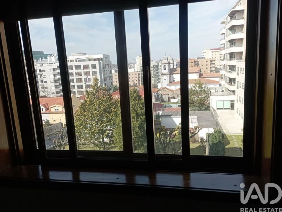 Apartamento T2 para Venda em Mafamude e Vilar do Paraíso Foto 12