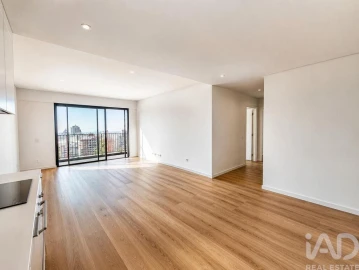 Apartamento T2 para Arrendamento em Algés, Linda-A-Velha e Cruz Quebrada-Dafundo