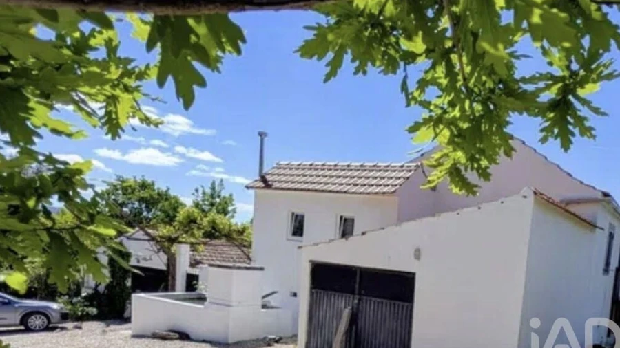 Moradia T6 para Venda em Vila Facaia
