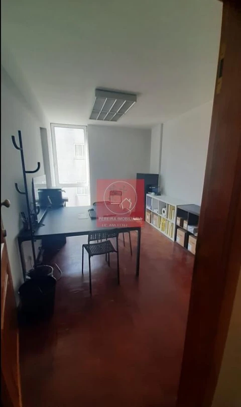 Escritório para Venda em Barcelos, V.Boa, V.Frescainha