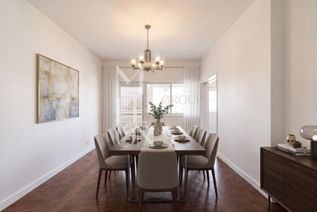 Apartamento T5 para Venda em Ramalde Foto 4