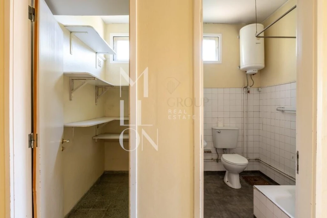 Apartamento T5 para Venda em Ramalde Foto 13