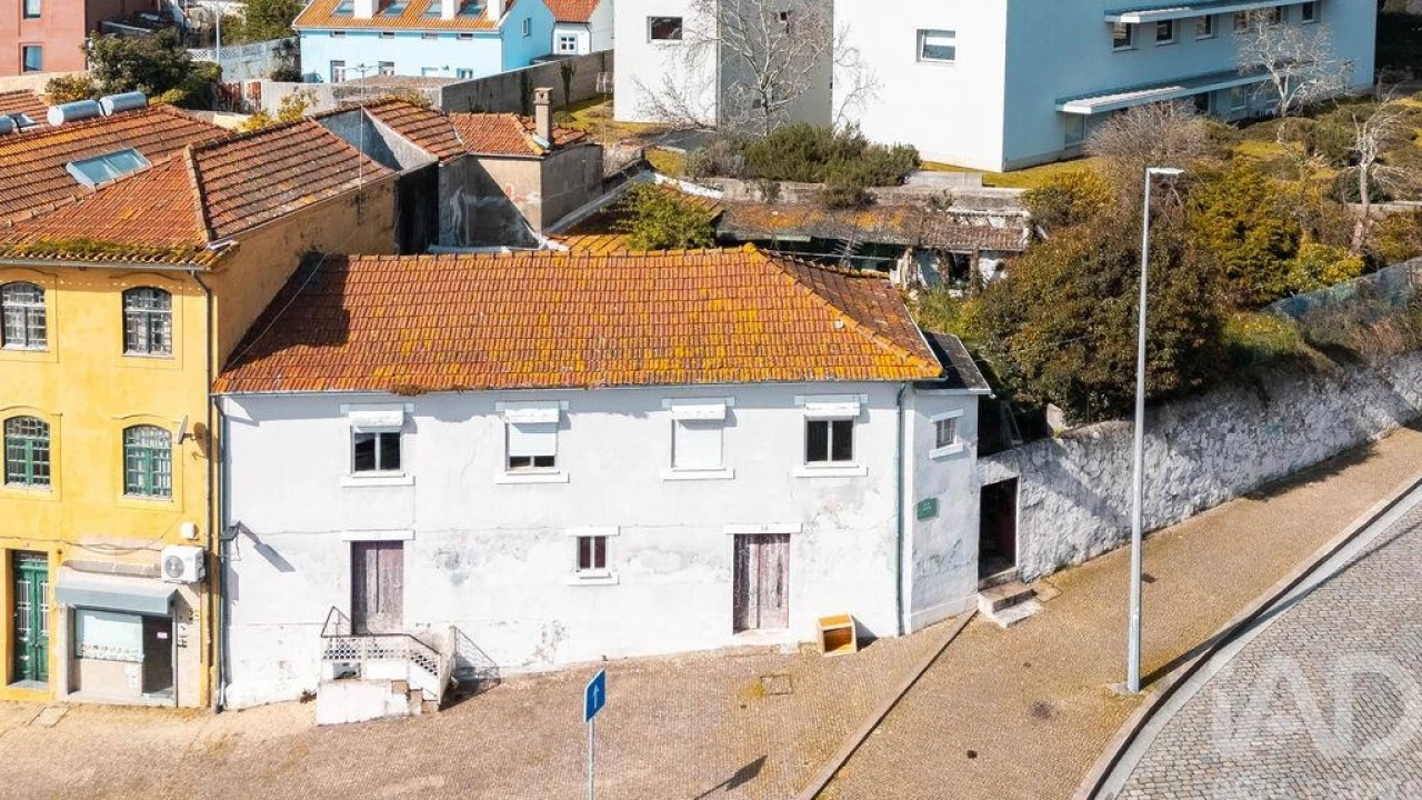 Moradia para Venda em Lordelo do Ouro e Massarelos Foto 1