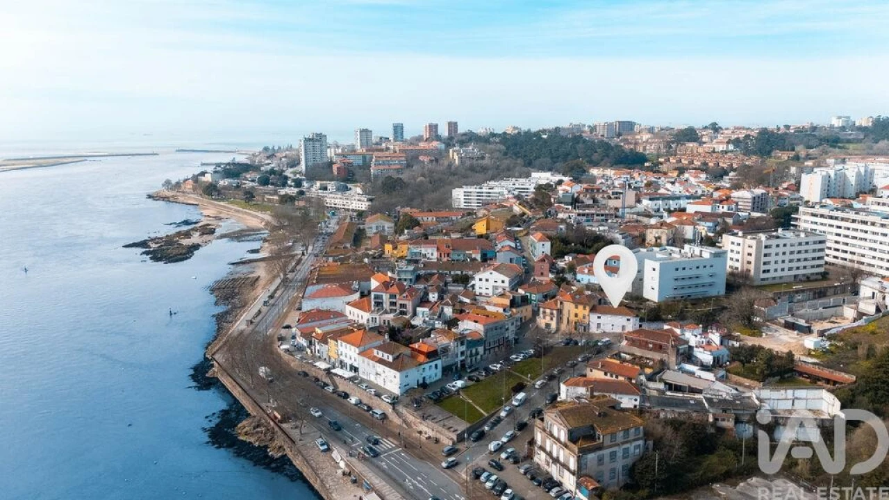 Moradia para Venda em Lordelo do Ouro e Massarelos Foto 9