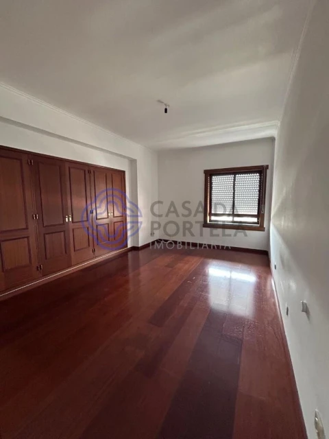 Apartamento T3 para Arrendamento em Setubal (São Sebastião)