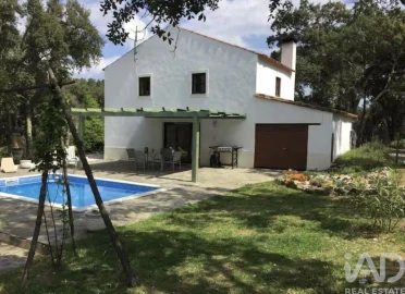Moradia T3 para Venda em Cabeçudo