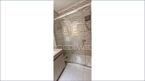Moradia T2 para Venda em Alverca do Ribatejo e Sobralinho