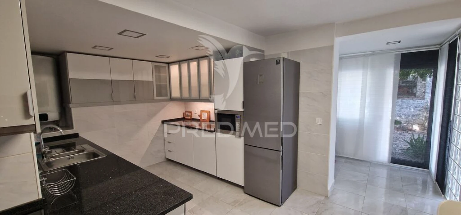 Moradia T2 para Venda em Alverca do Ribatejo e Sobralinho Foto 7